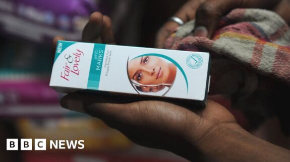 Fair & Lovely Hydroquinone cream.