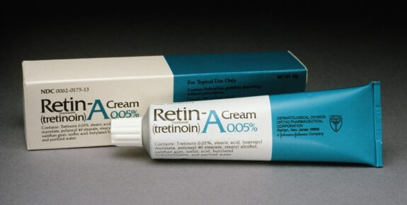 Tretinoin Cream 0.05%, Johnson & Johnson