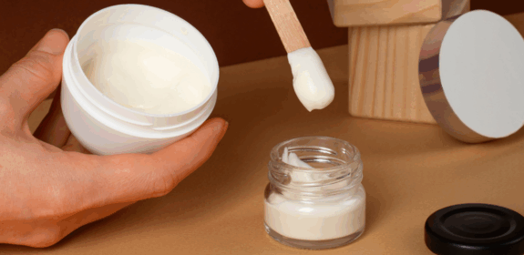 Tretinoin and Urea Cream tube